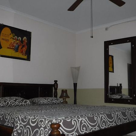 Ombak Putih Bungalows Hotel Nusa Dua  Buitenkant foto