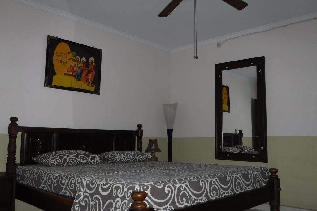 Ombak Putih Bungalows Hotel Nusa Dua  Buitenkant foto
